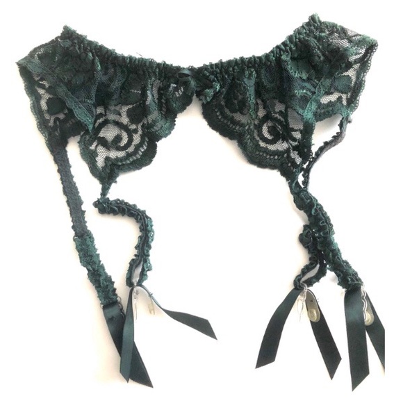 Sage Green Bra & Garter Belt Set - Picture 5 of 5